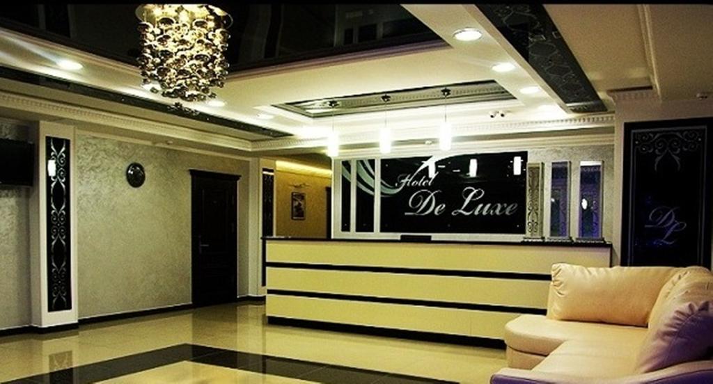 Hotel Deluxe Городенка Экстерьер фото